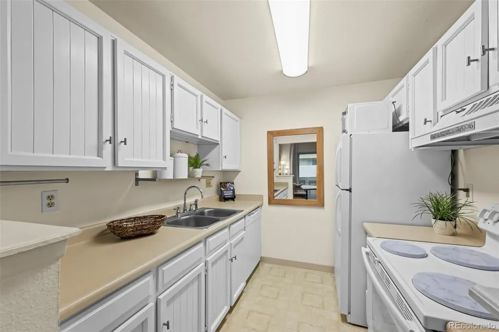 1111 Elysian Field Drive Lafayette CO 80026