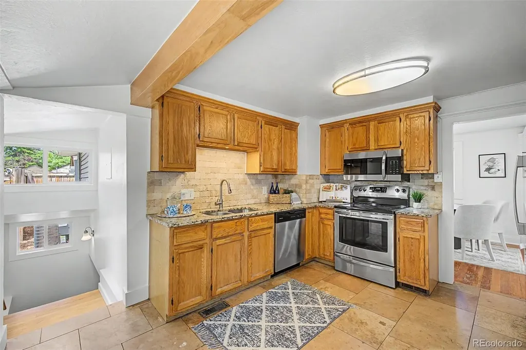 4997 Green Court Denver CO 80221