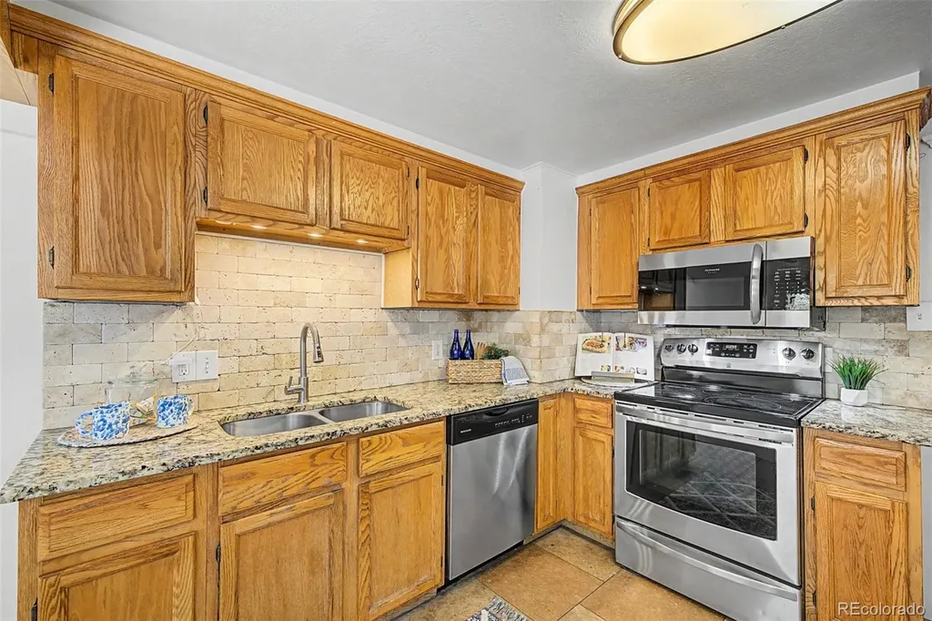 4997 Green Court Denver CO 80221