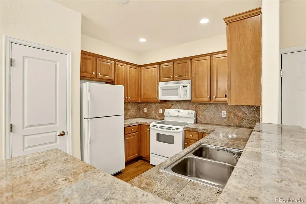 8039 Lee Drive Arvada CO 80005