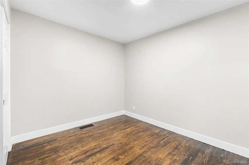 5133 W Dakota Avenue Denver CO 80219