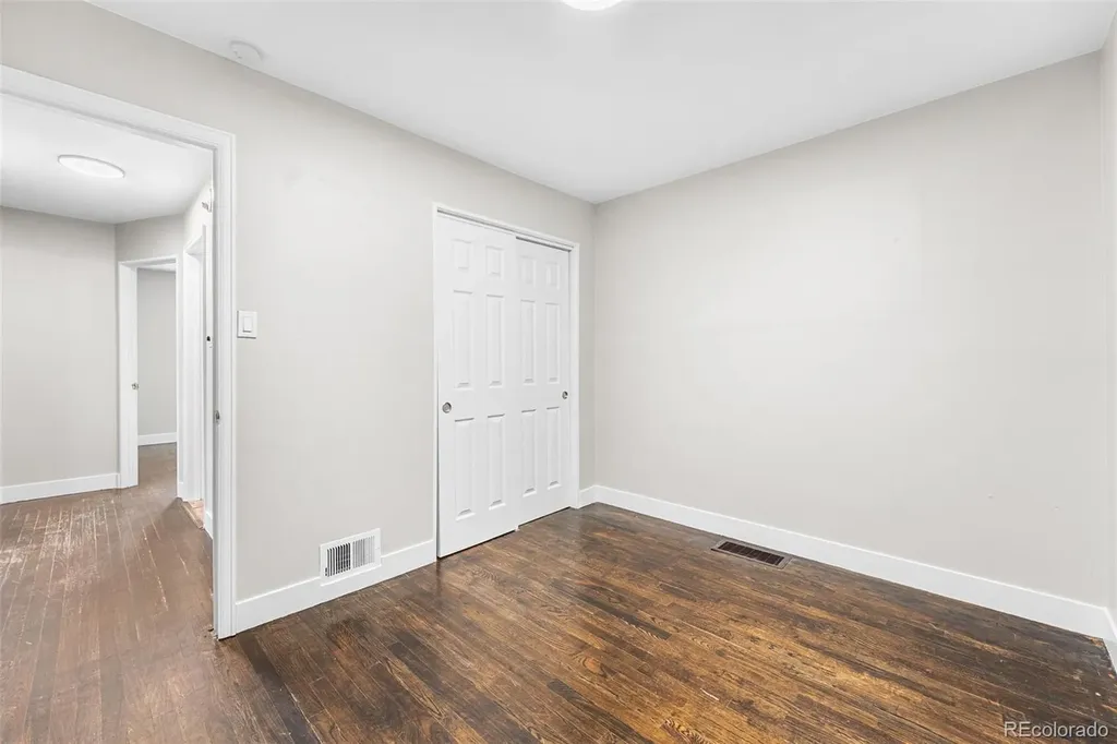 5133 W Dakota Avenue Denver CO 80219
