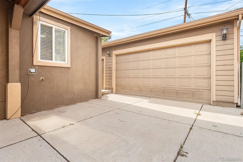 5133 W Dakota Avenue Denver CO 80219