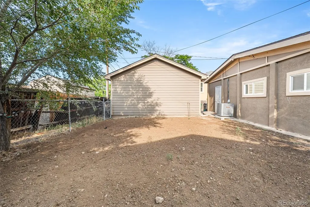 5133 W Dakota Avenue Denver CO 80219