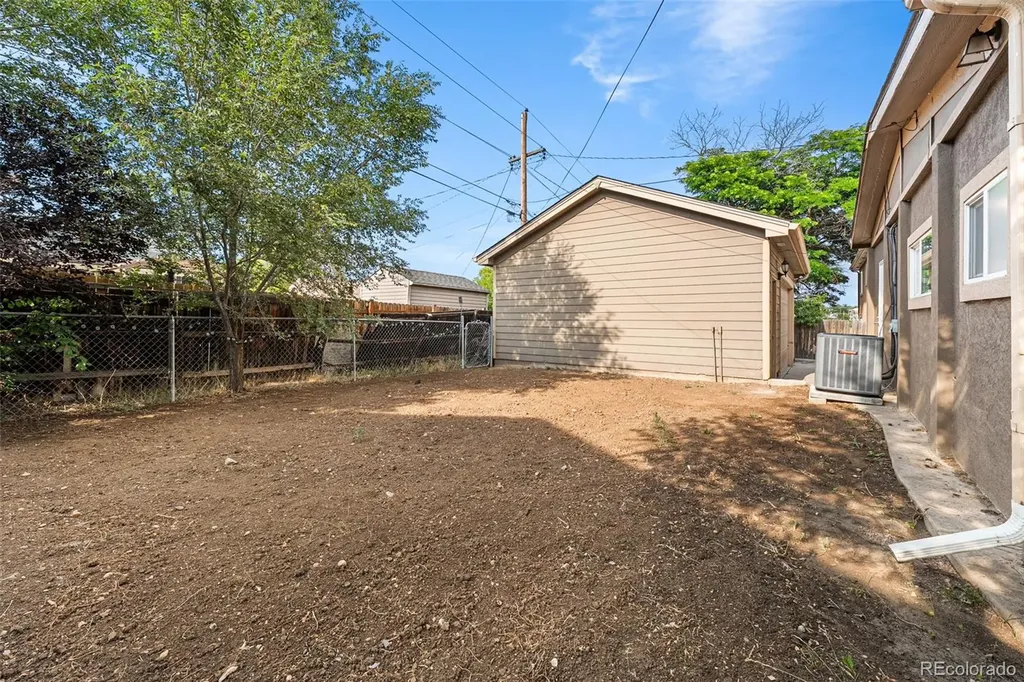 5133 W Dakota Avenue Denver CO 80219