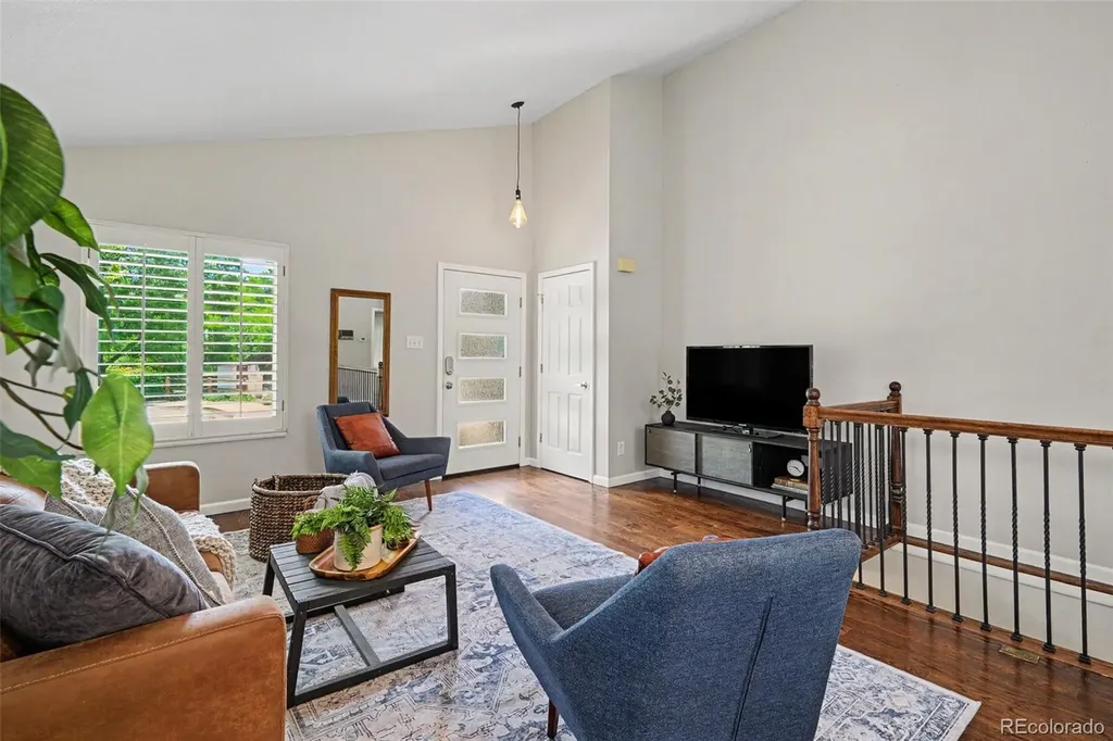 2200 S Eldridge Court Lakewood CO 80228