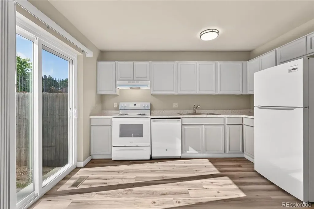 17696 E Loyola Drive Aurora CO 80013