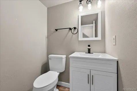 17696 E Loyola Drive Aurora CO 80013