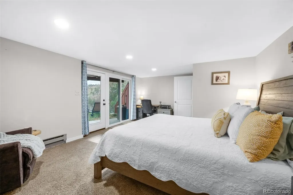 205 Eagleview Circle Florissant CO 80816