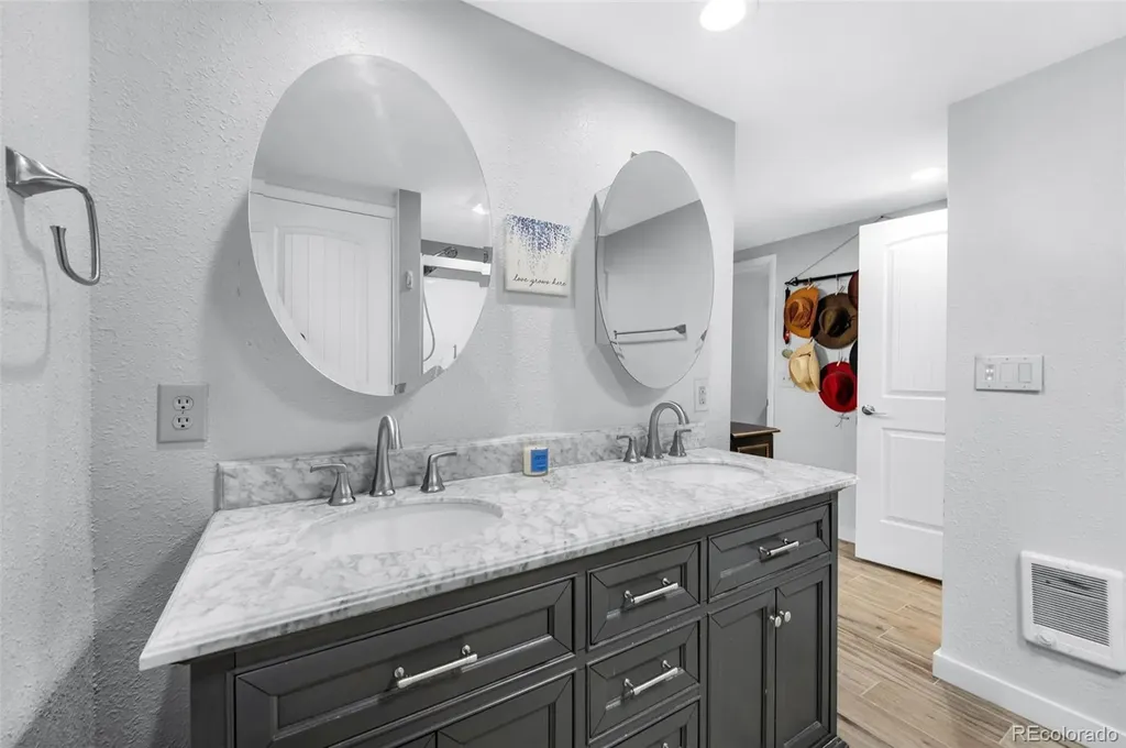 205 Eagleview Circle Florissant CO 80816