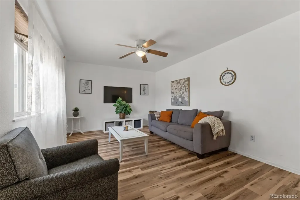 219 W Harmony Drive Pueblo CO 81007