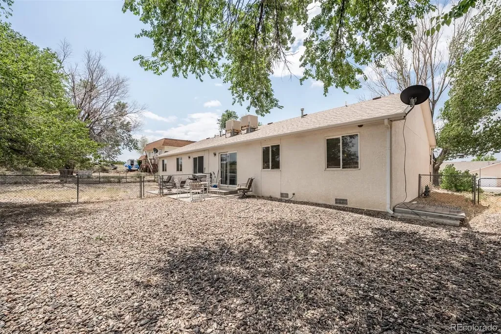 219 W Harmony Drive Pueblo CO 81007