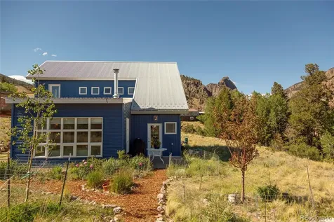 301 Rue La Fong Lane Creede CO 81130