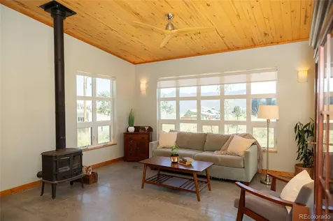 301 Rue La Fong Lane Creede CO 81130