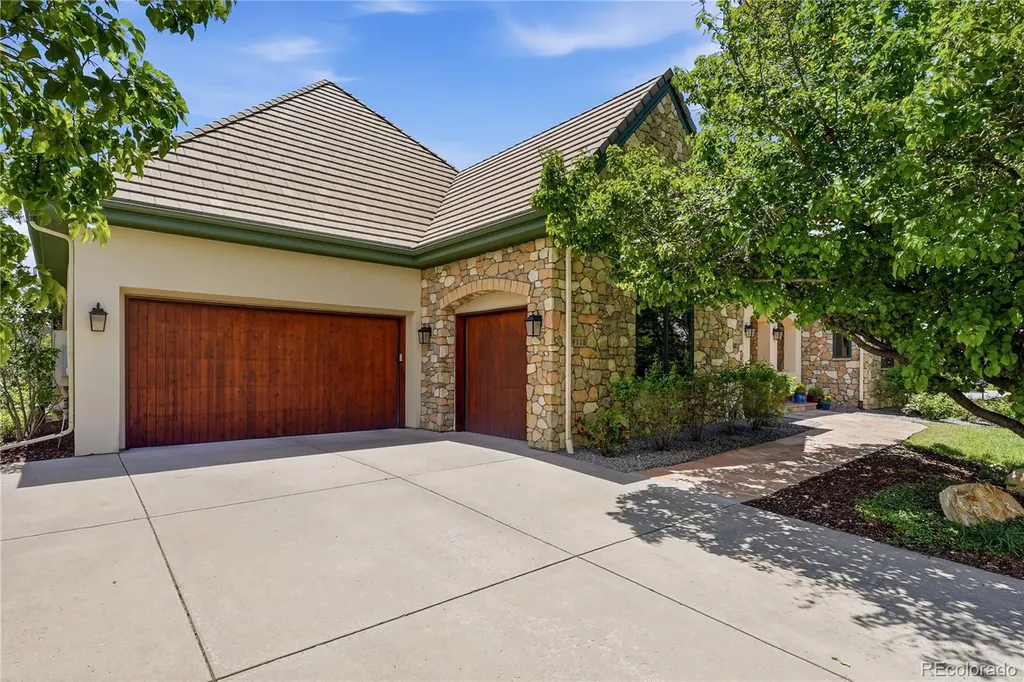 4118 Heatherhill Circle Longmont CO 80503