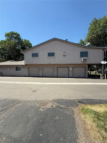 92 Newark Street Aurora CO 80012