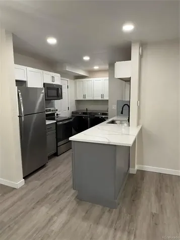 92 Newark Street Aurora CO 80012