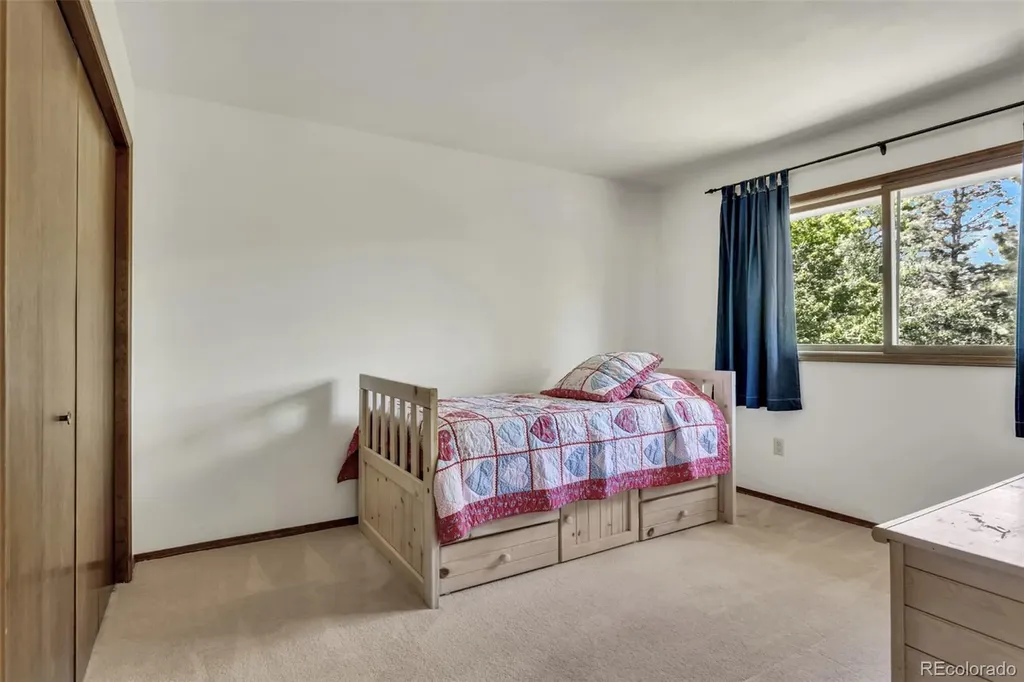 8252 S Krameria Way Centennial CO 80112