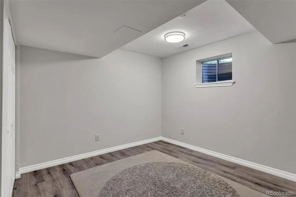 8252 S Krameria Way Centennial CO 80112
