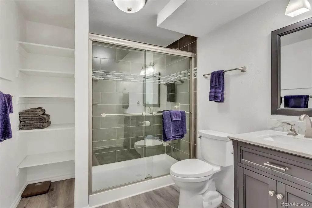 8252 S Krameria Way Centennial CO 80112