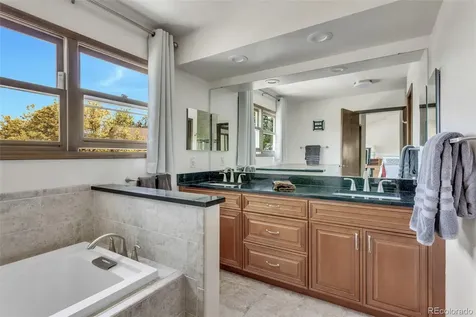 8252 S Krameria Way Centennial CO 80112