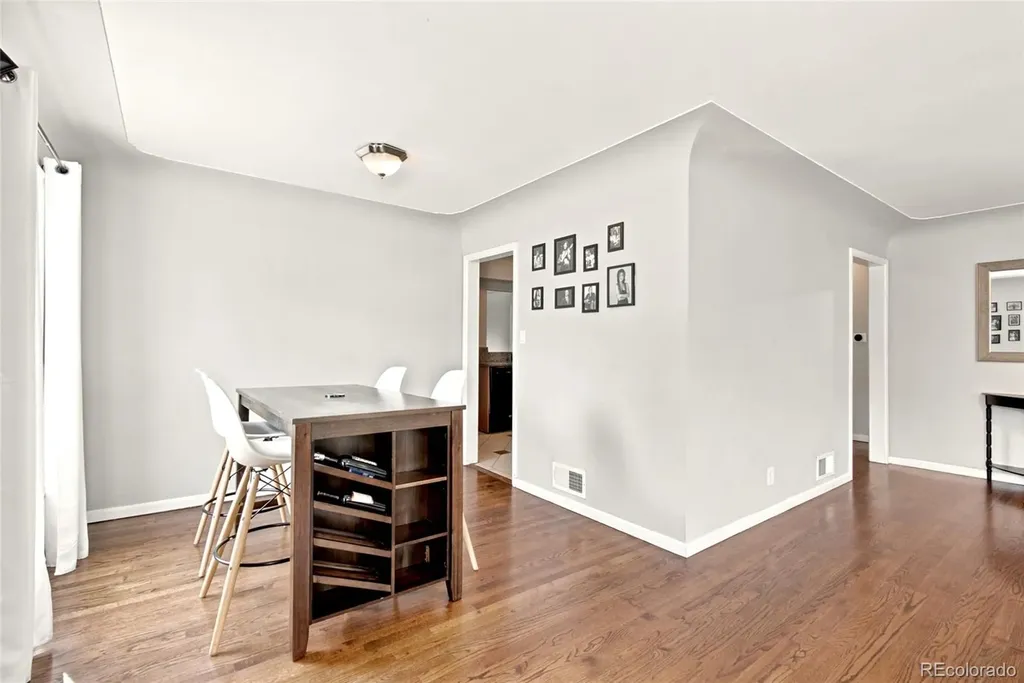 485 Zenobia Street Denver CO 80204