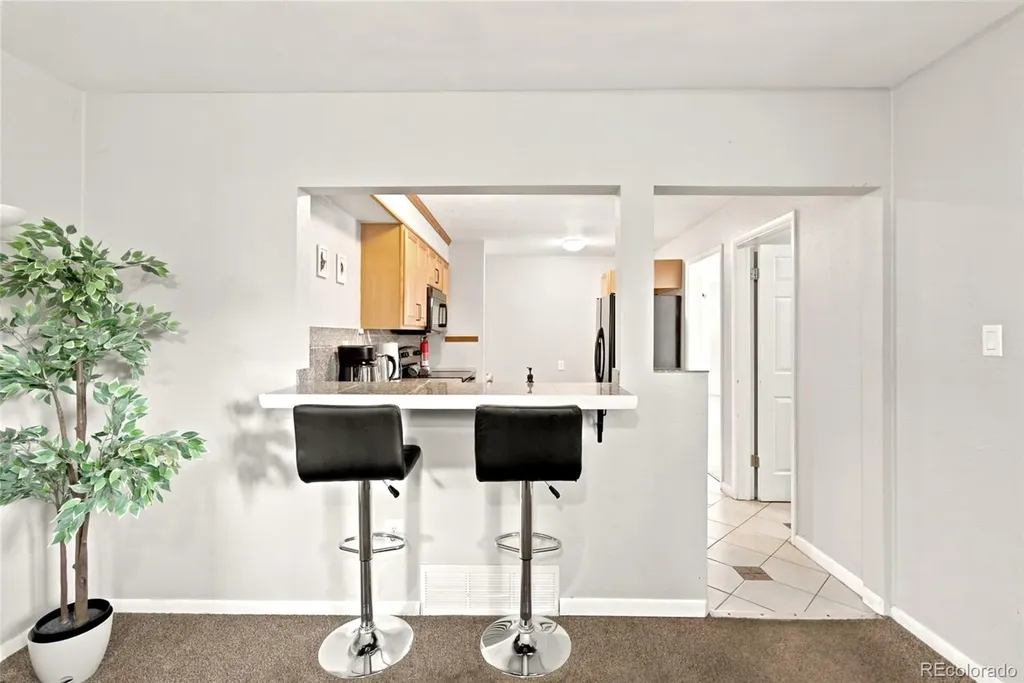485 Zenobia Street Denver CO 80204