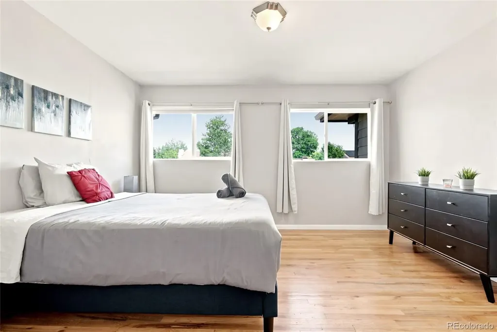 485 Zenobia Street Denver CO 80204