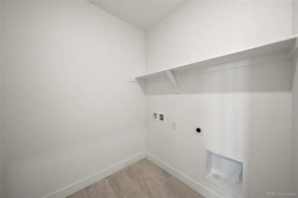 2906 W 56th Avenue Denver CO 80221