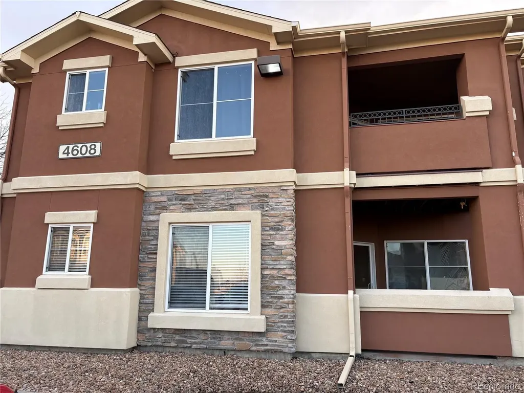 4608 Copeland Loop Highlands Ranch CO 80126