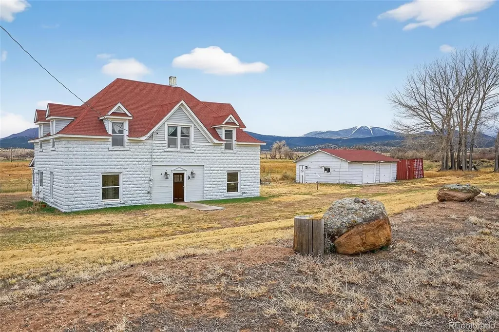 5146 County Road 550 Gardner CO 81040