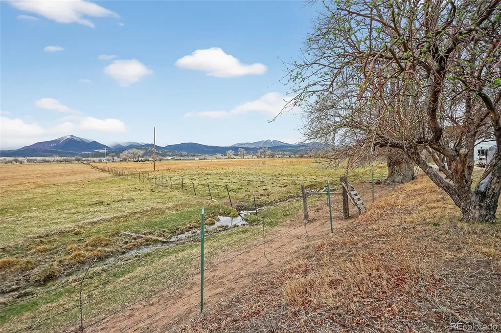 5146 County Road 550 Gardner CO 81040