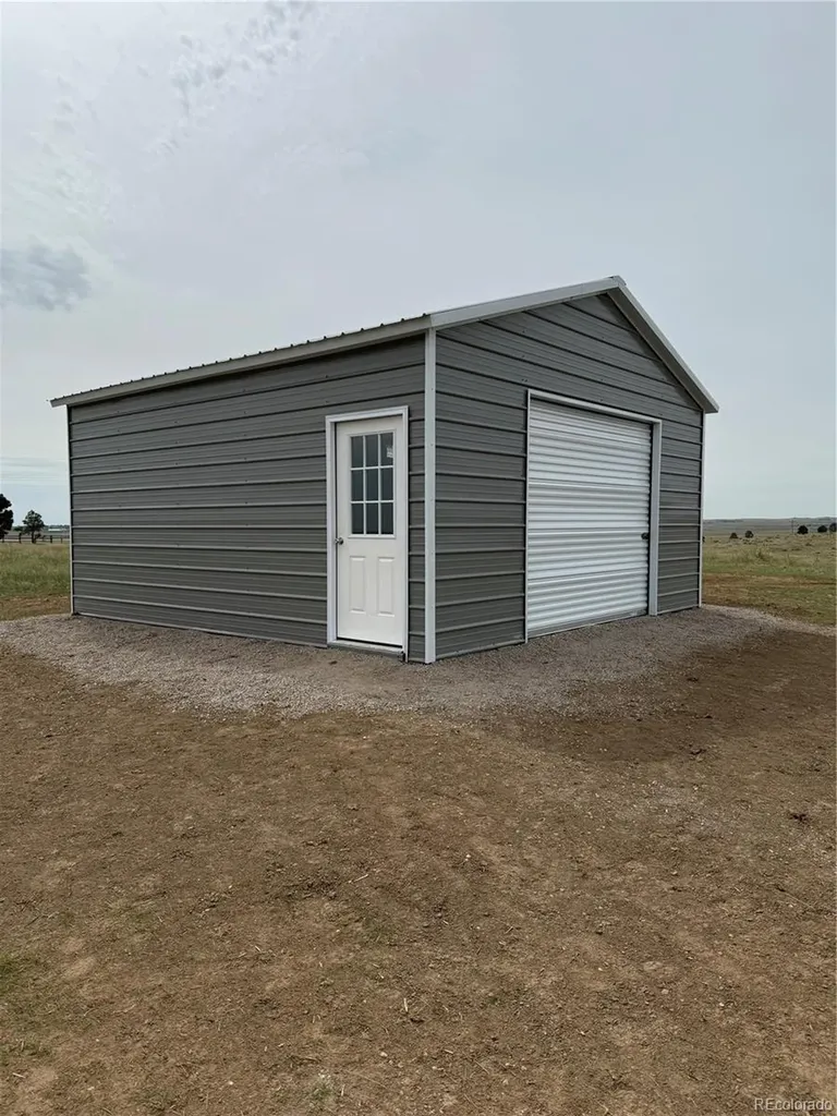 45433 County Road 21 Elizabeth CO 80107