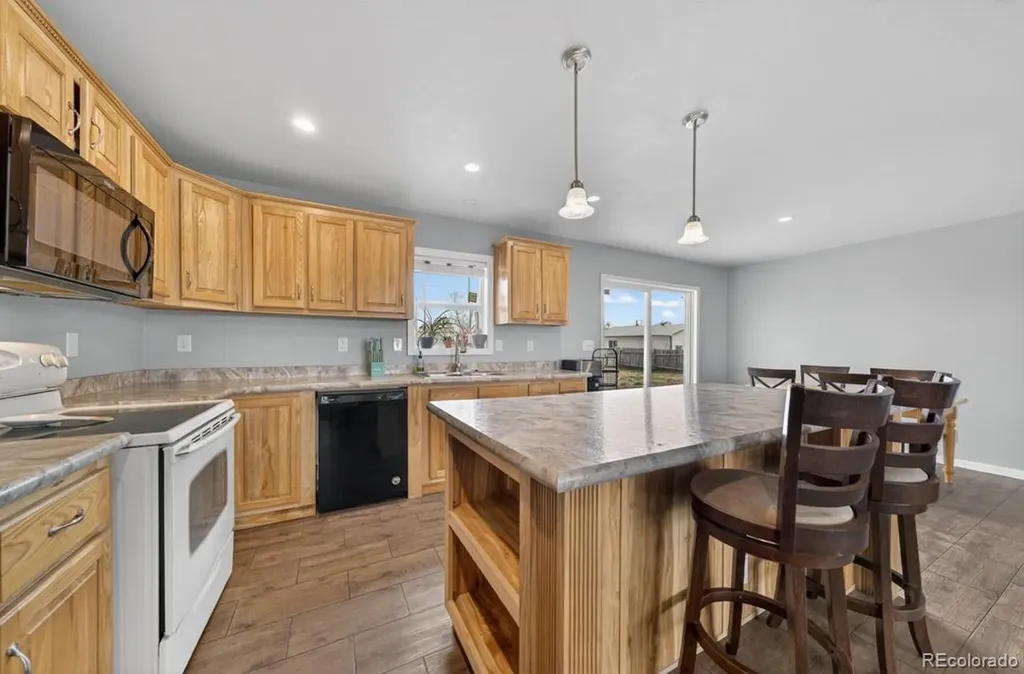 736 Indiana Avenue Limon CO 80828
