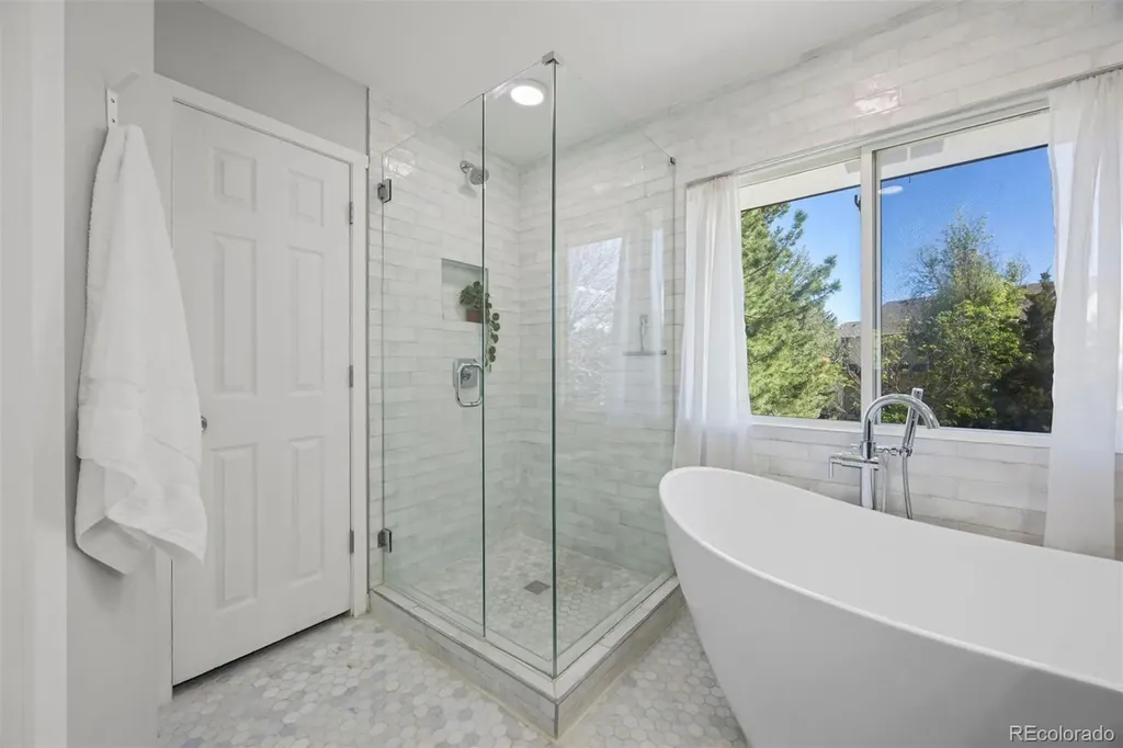 10062 Granite Hill Drive Parker CO 80134