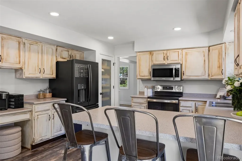 10062 Granite Hill Drive Parker CO 80134