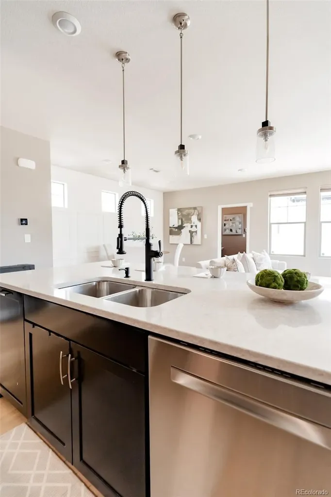 5706 Boston Court Denver CO 80238