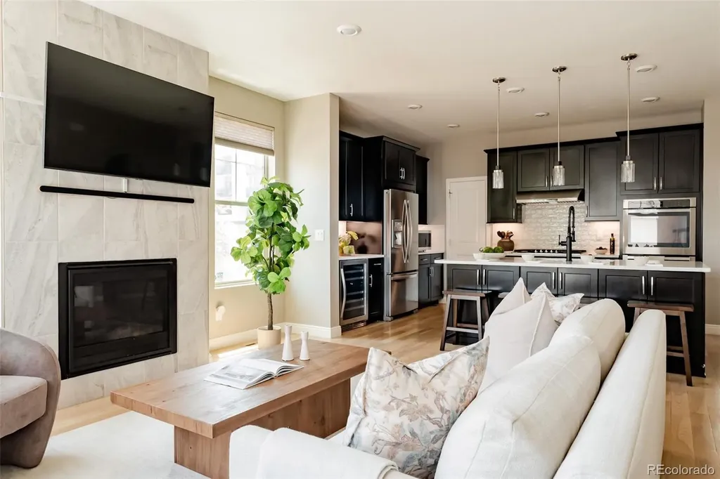 5706 Boston Court Denver CO 80238