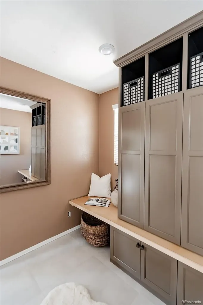 5706 Boston Court Denver CO 80238