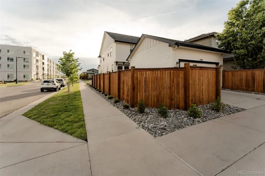 5706 Boston Court Denver CO 80238