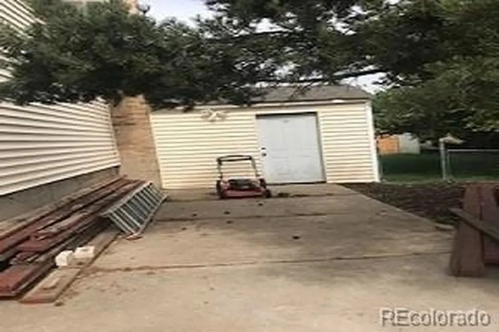 322 Berthoud Way Golden CO 80401