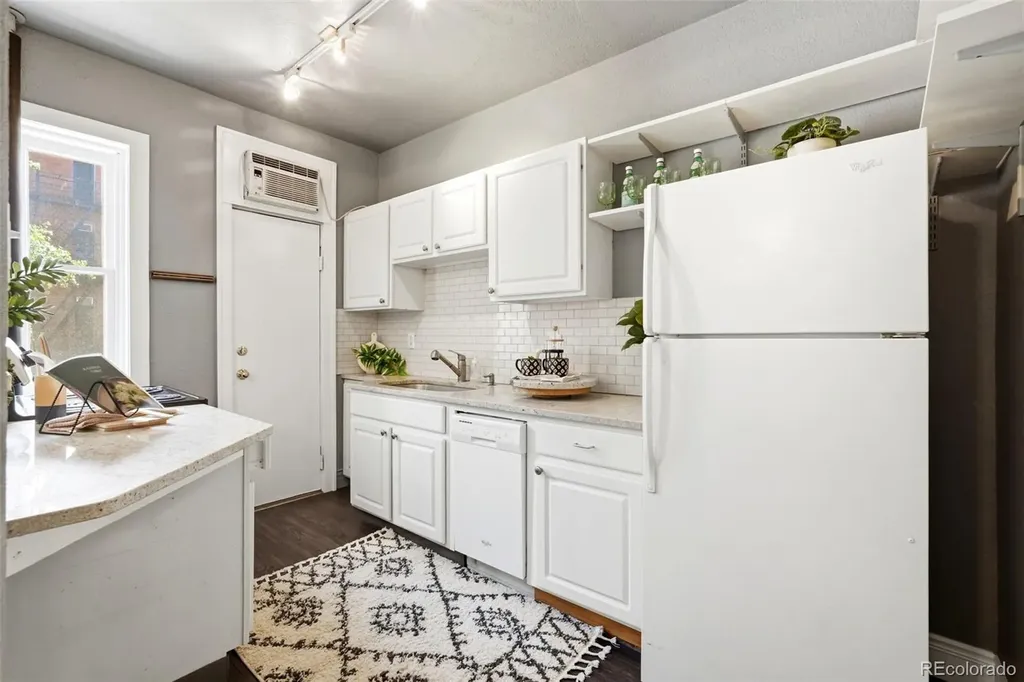 1376 N Pearl Street Denver CO 80203