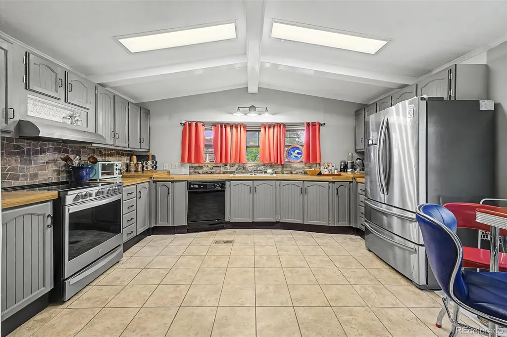 76 Pinecone Street Golden CO 80401