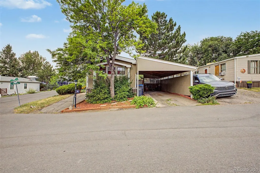 76 Pinecone Street Golden CO 80401