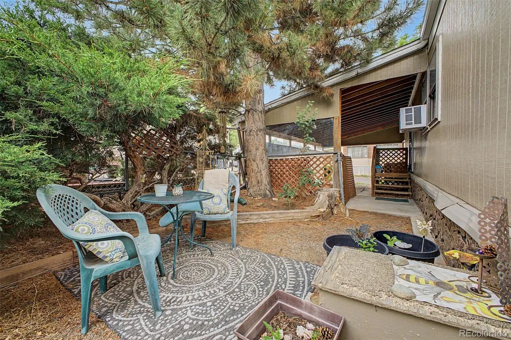 76 Pinecone Street Golden CO 80401