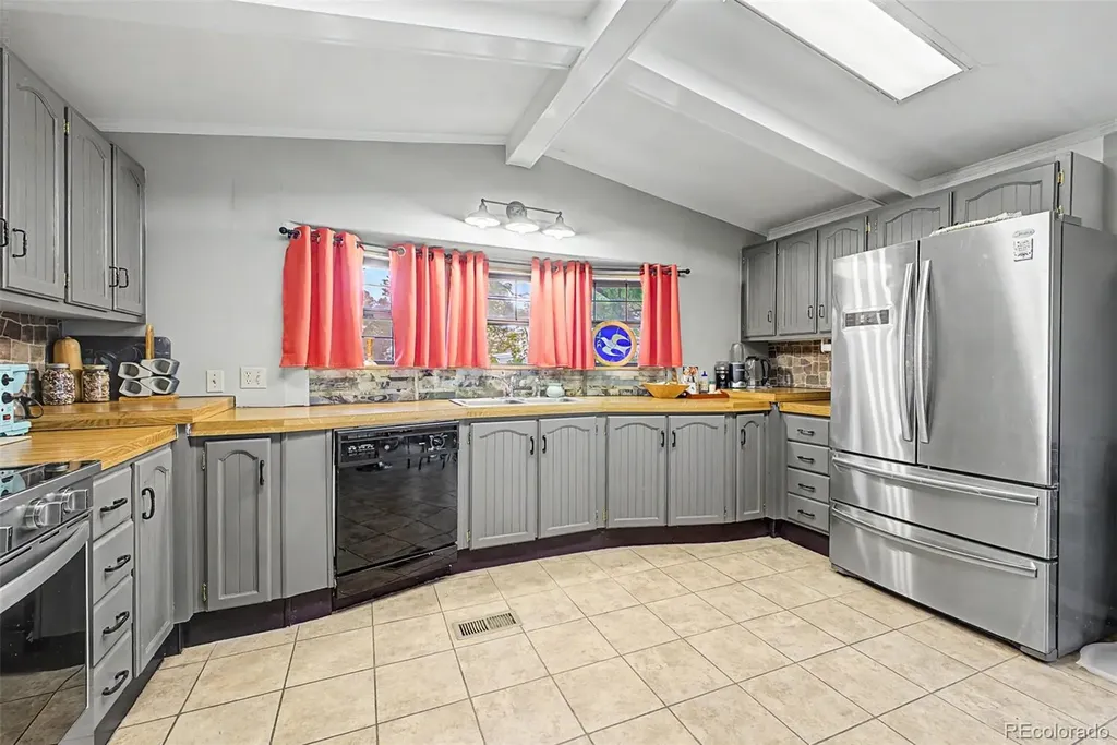 76 Pinecone Street Golden CO 80401