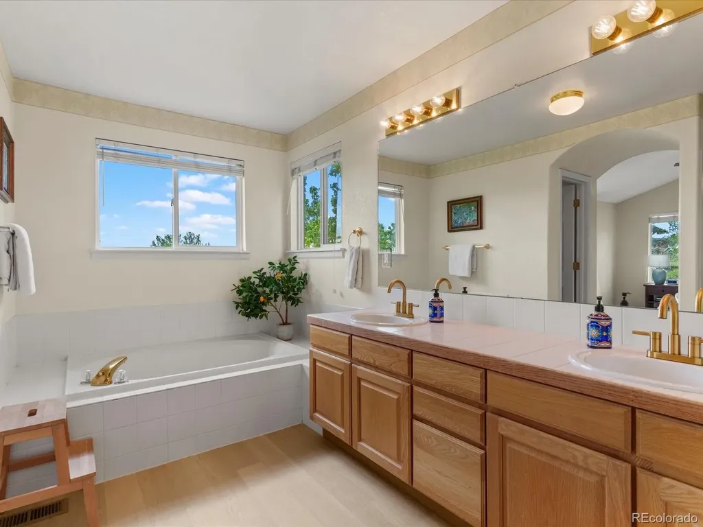 21876 E Berry Place Centennial CO 80015