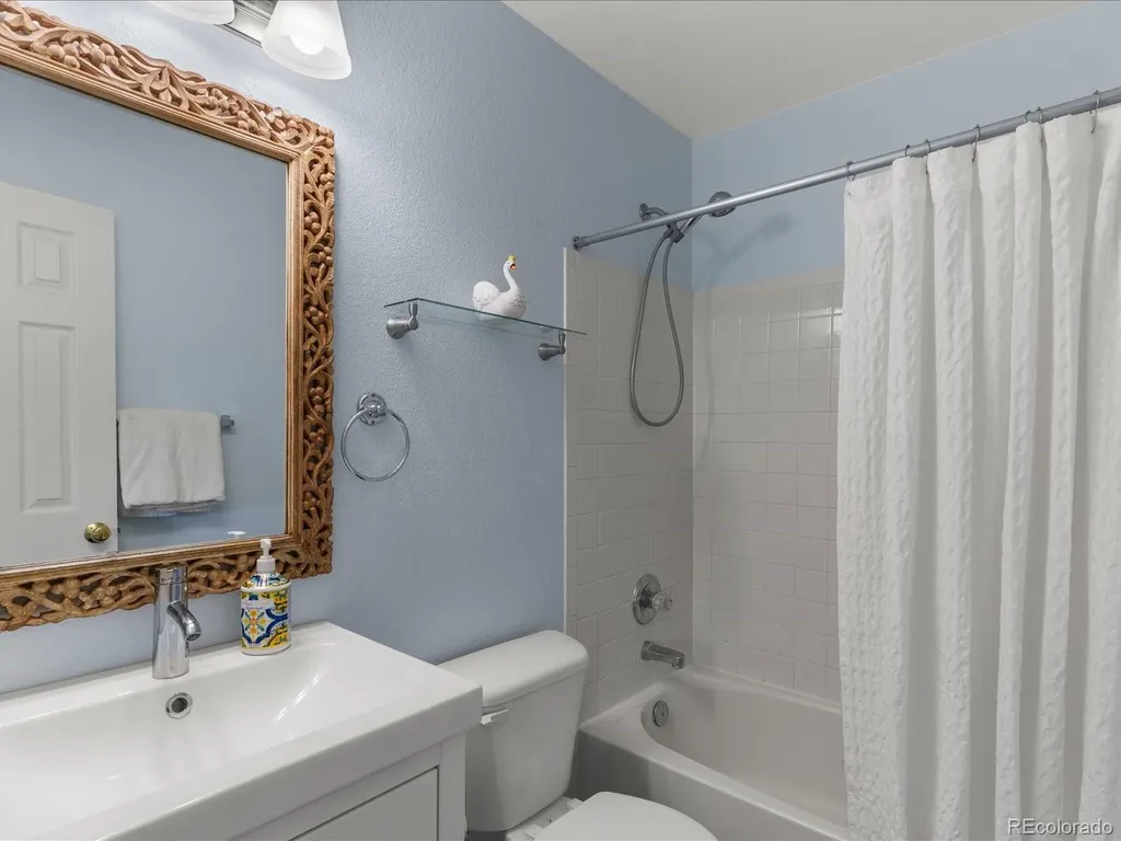 21876 E Berry Place Centennial CO 80015