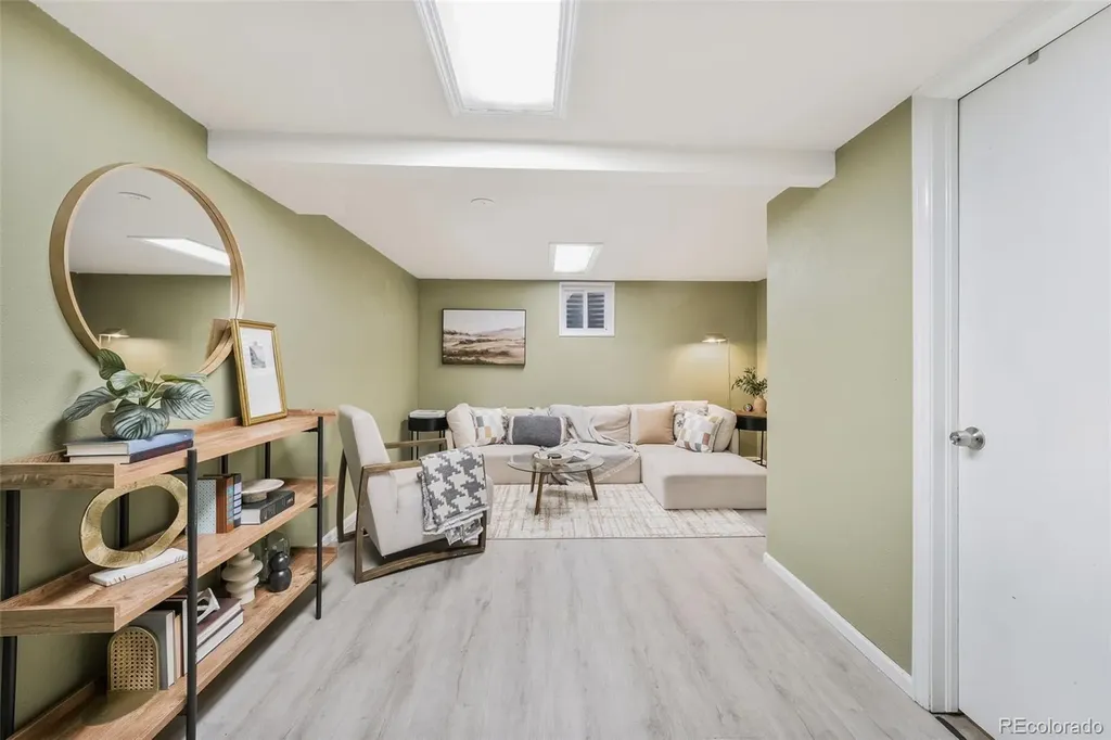 1671 S Grant Street Denver CO 80210