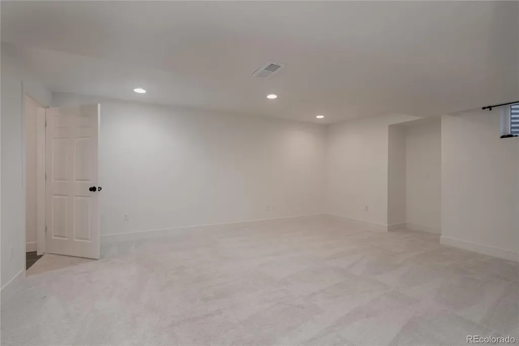 12851 E Vassar Drive Aurora CO 80014
